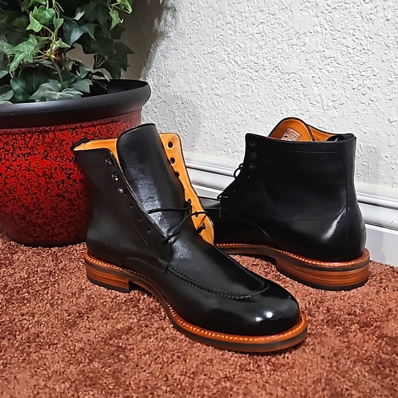Men's Dress Boots - Picture 4 of 8